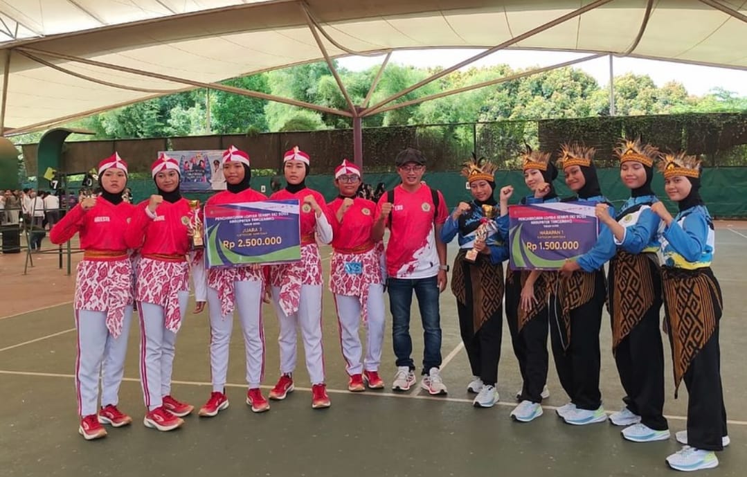 SMPN 2 Curug Raih Juara Lomba SKJ