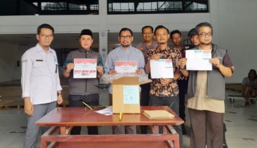 KPU Libatkan 100 Warga untuk Pelipatan Surat Suara Pilkada Serentak 2024