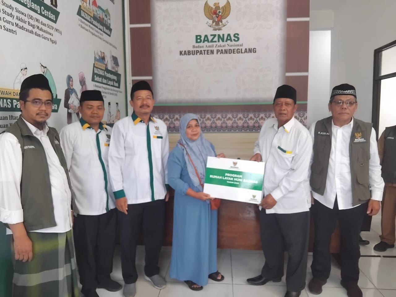 Baznas Pandeglang Gulirkan Bantuan Rumah Layak Huni