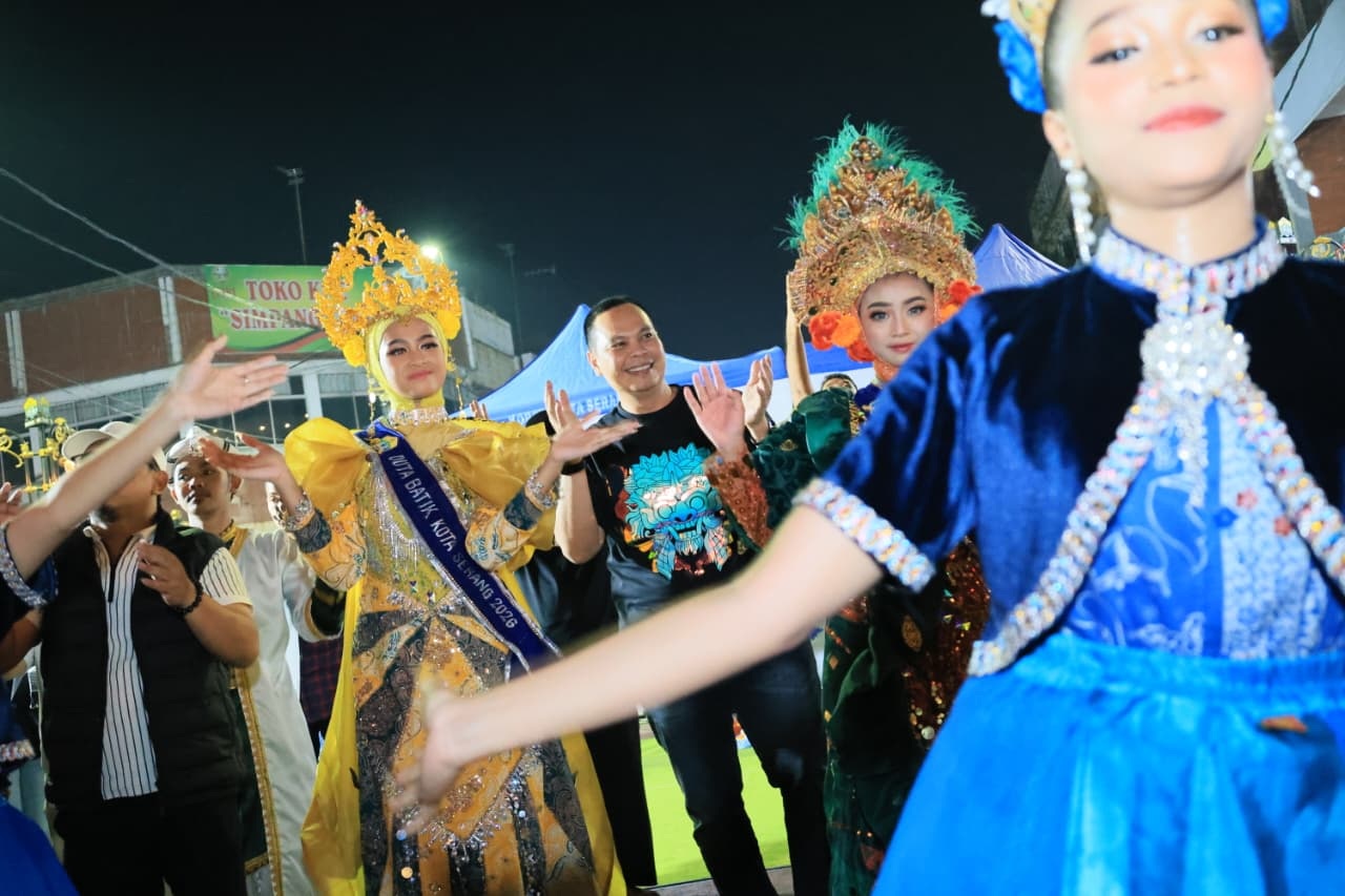 Budi Dorong Kebangkitan Seni Budaya