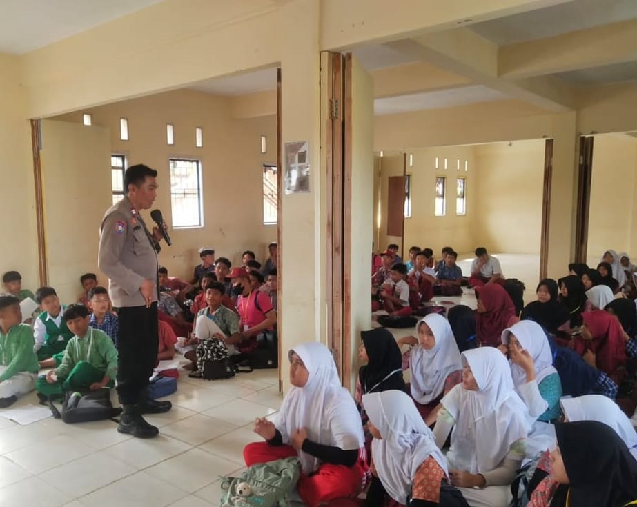 SMPN 1 Legok Minta Siswa Jauhkan Obat Berbahaya