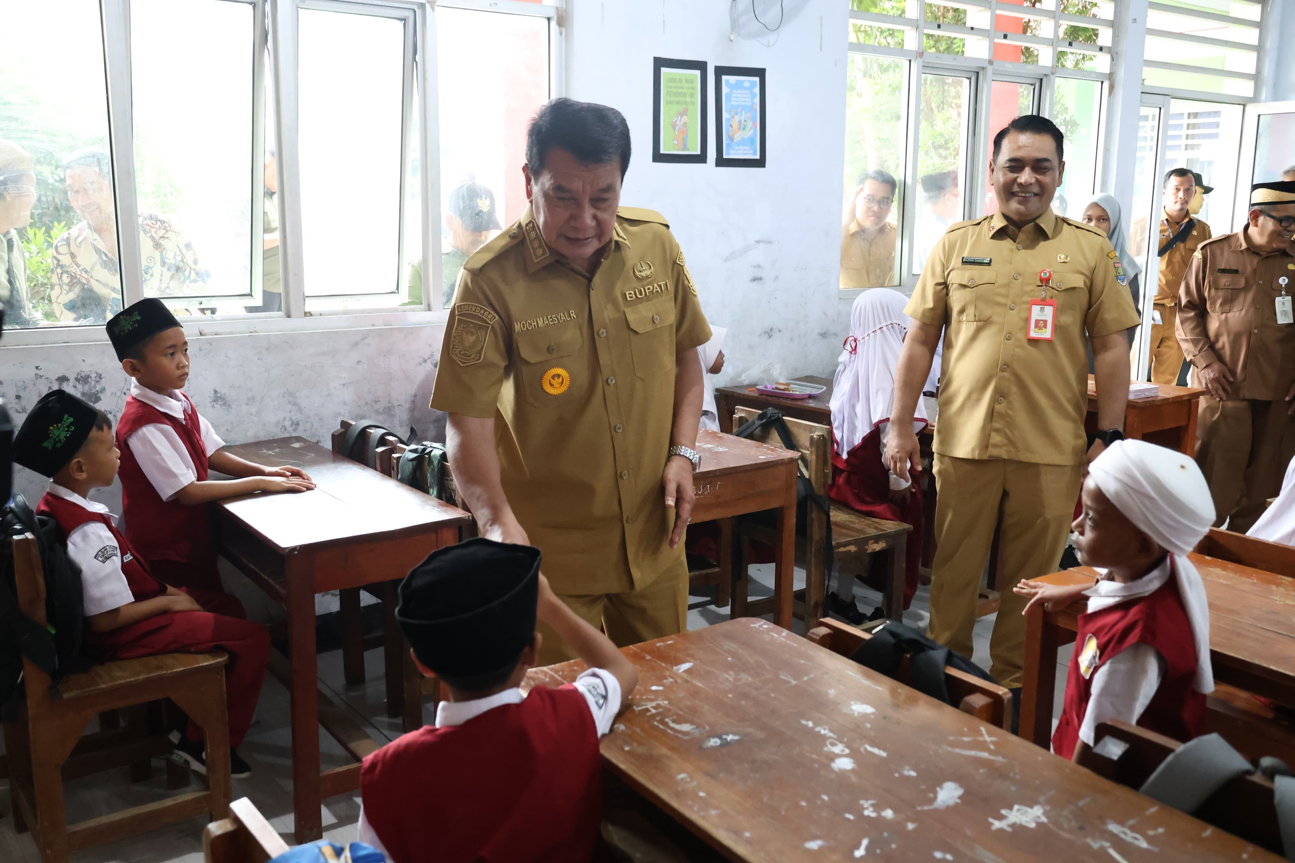 Target 4 Tahun Sekolah Swasta Gratis, Bupati Monitoring Hari Pertama Masuk Sekolah Swasta