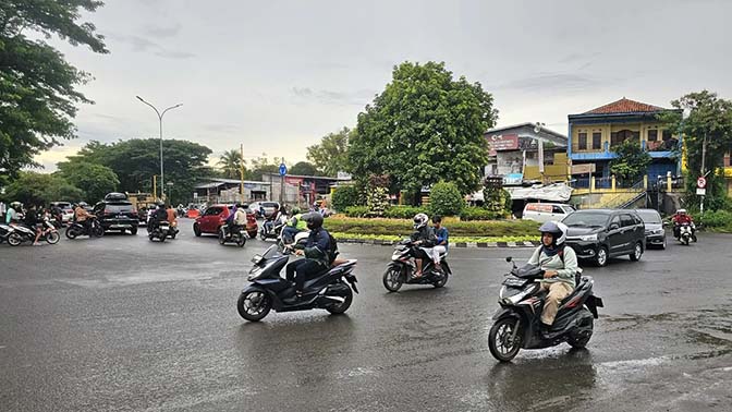 Macet Bukan Alasan Abaikan Keselamatan