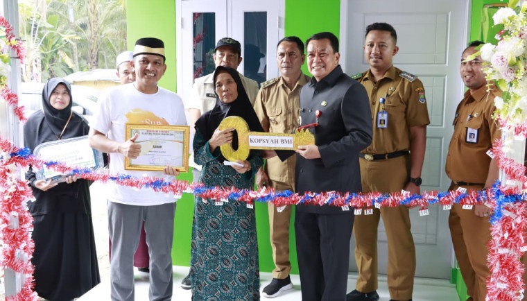 Kolaborasi Bermanfaat Buat Rakyat, Hibah Rumah Siap Huni di Desa Margamulya