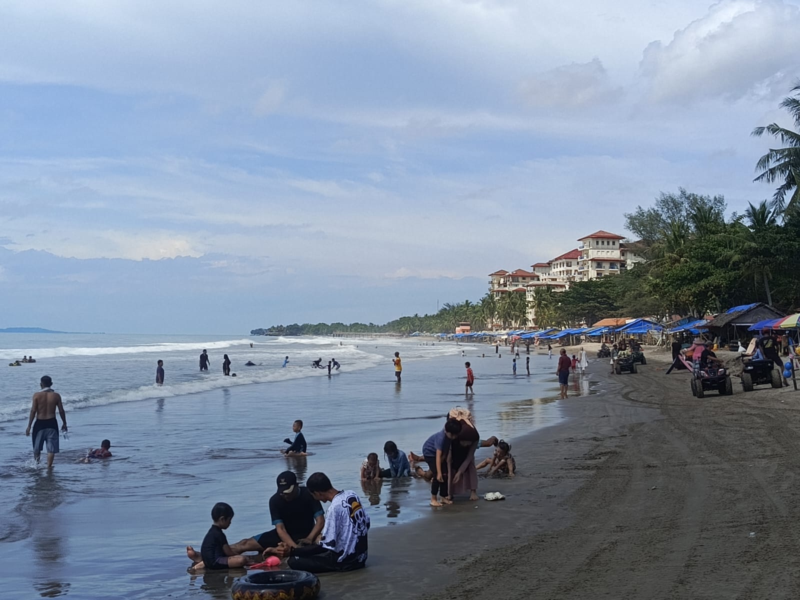 Penyebab Turunnya Kunjungan Wisatawan, Pengelola Pantai Keluhkan Hoaks