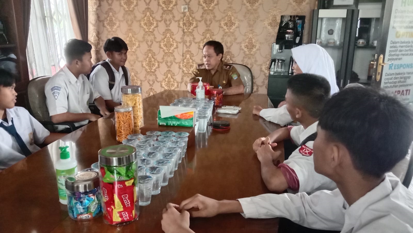 Hari Pertama Siswa SR Dites Kesehatan