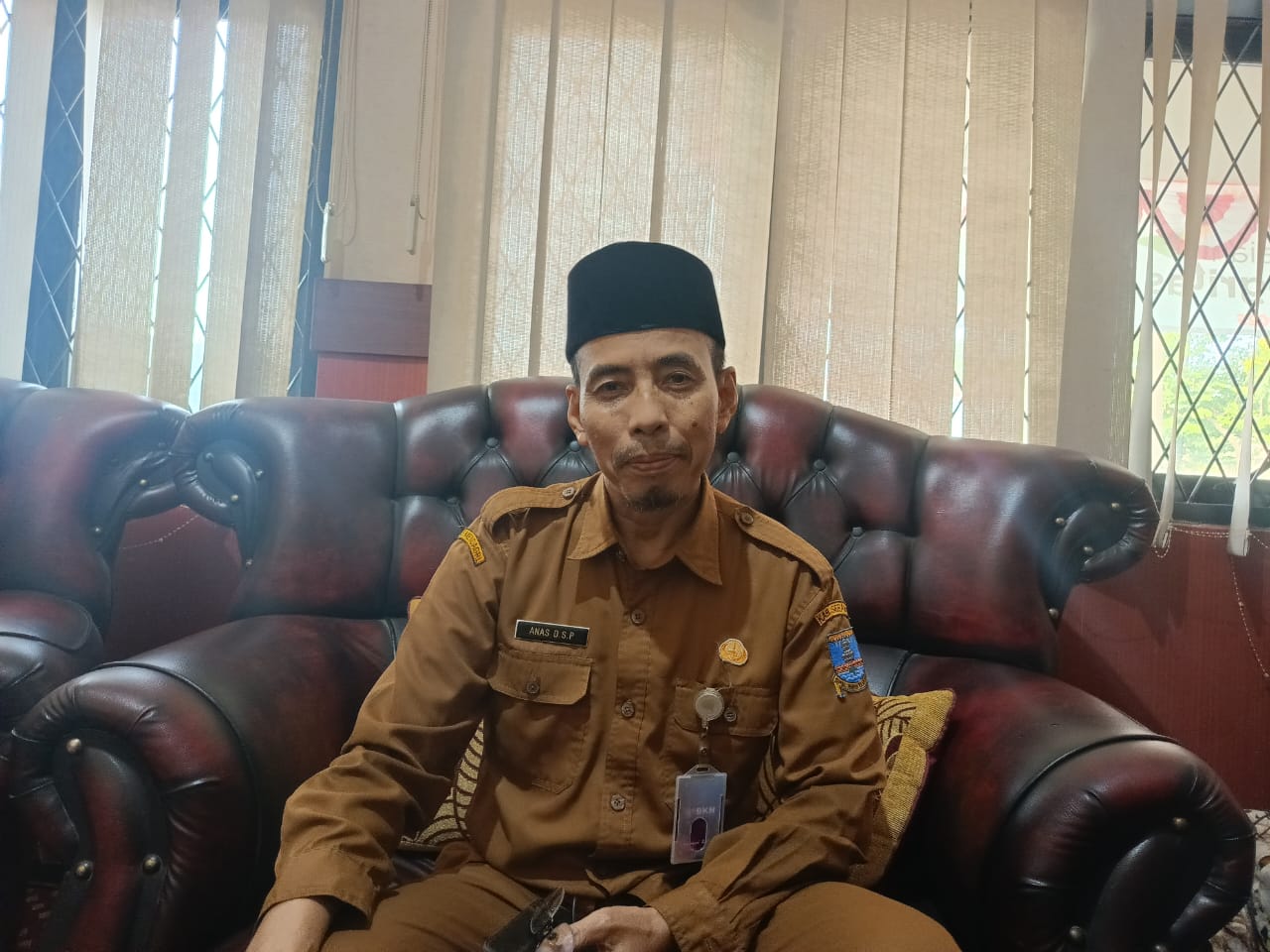 Pedagang di Pantai Diimbau Jangan Patok Harga 