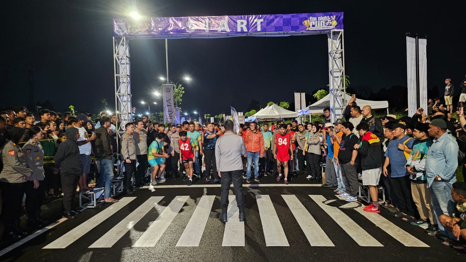 Cegah Kenakalan Remaja, Polres Tangsel Gelar Fun Night Run