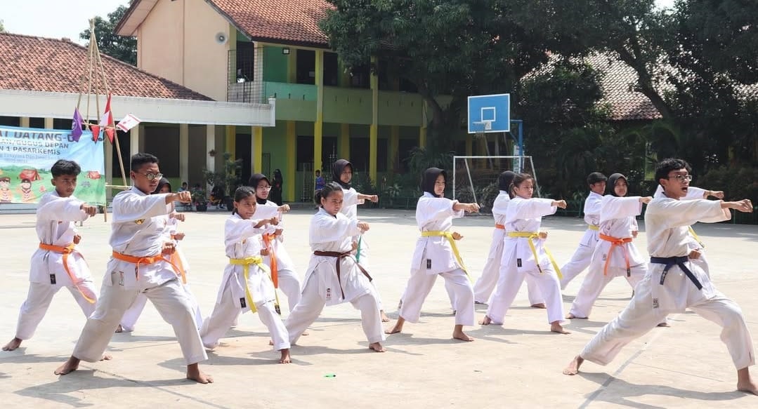 SMPN 1 Pasar Kemis, Demo Ekskul Sambut Siswa Baru