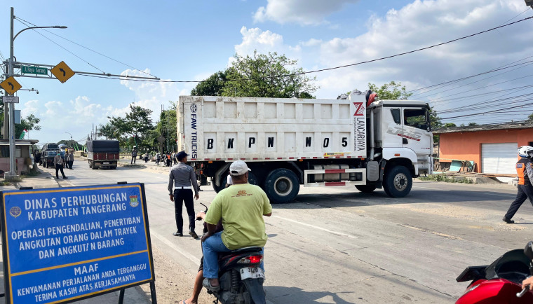 Surat Edaran Operasional Truk Tanah Masih Berlaku, Agar Perbaikan Konstruksi Jalan Optimal
