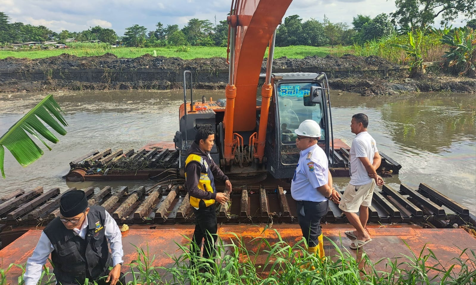 Normalisasi Cirarab Atasi Banjir Pasar Kemis