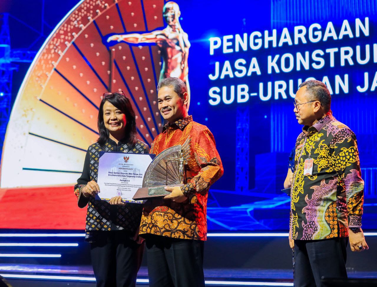 Pemkot Tangsel Raih Penghargaan dari Kementerian PU Atas Kinerja Penyelenggaraan Jasa Konstruksi