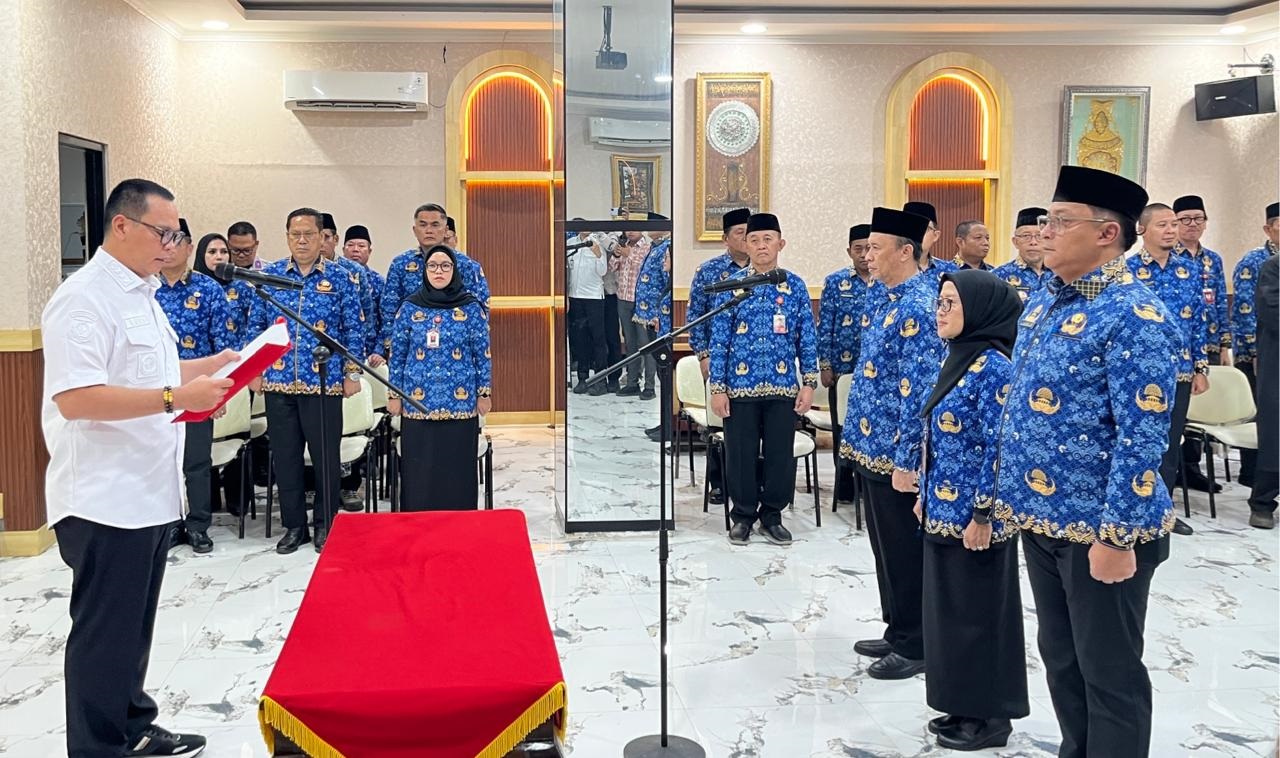 Wali Kota Serang Rotasi 3 Kepala Dinas