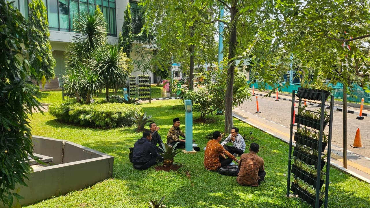 Musim Hujan, Tapi Cuaca Panas Menyengat