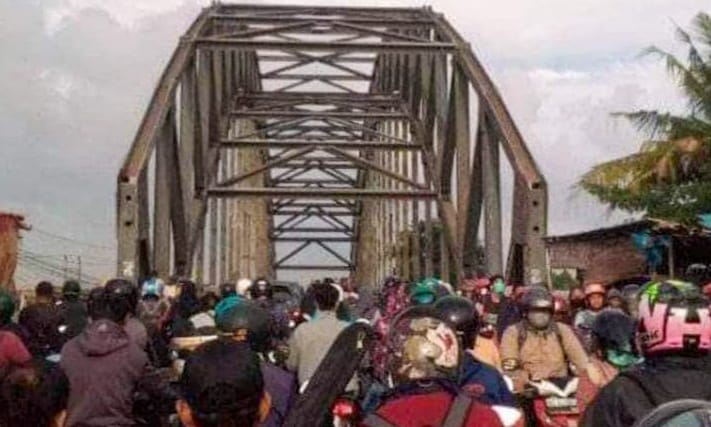 Penyebab Kemacetan Jembatan Kedaung Sudah Komplikasi