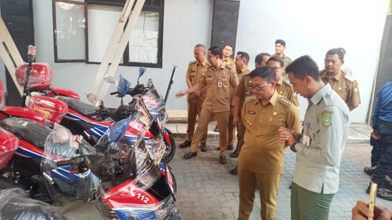 Perkuat Sarpras, Pemkot Tangerang Serahkan 16 Unit Motor ke BPBD