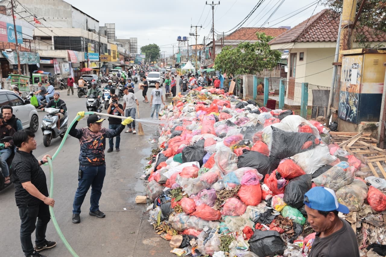 Kota Tangsel Darurat Sampah