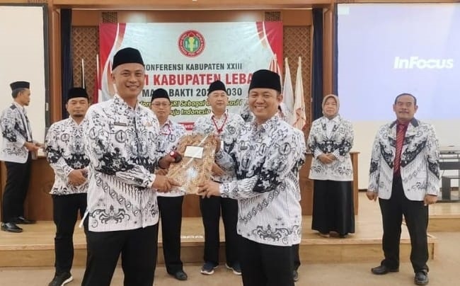 Iyan Fitriyana Nahkodai PGRI, Siang Jadi Gerbang Peningkatan Pendidikan