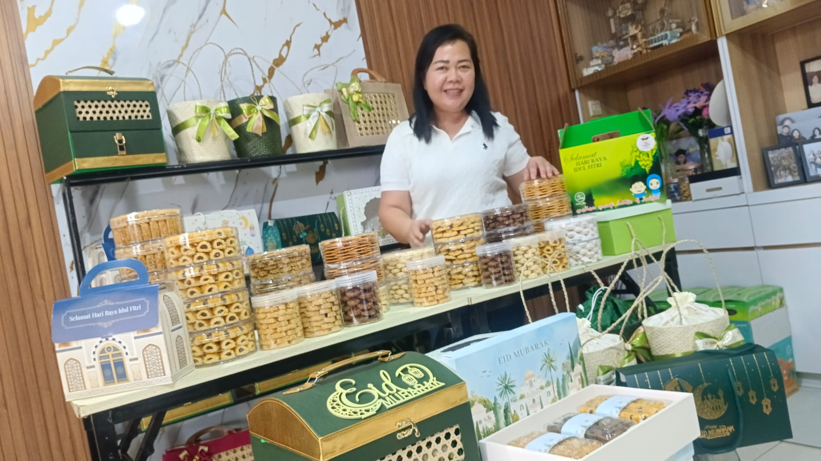 Wangi Cuan dari Oven Dhea Cake, Memanen Berkah Lebaran di Jantung Kota