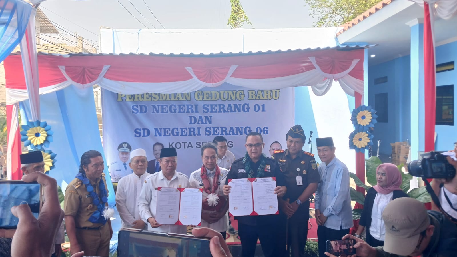 Pemkot Serang Resmikan Dua Bangunan Sekolah Tanpa APBD