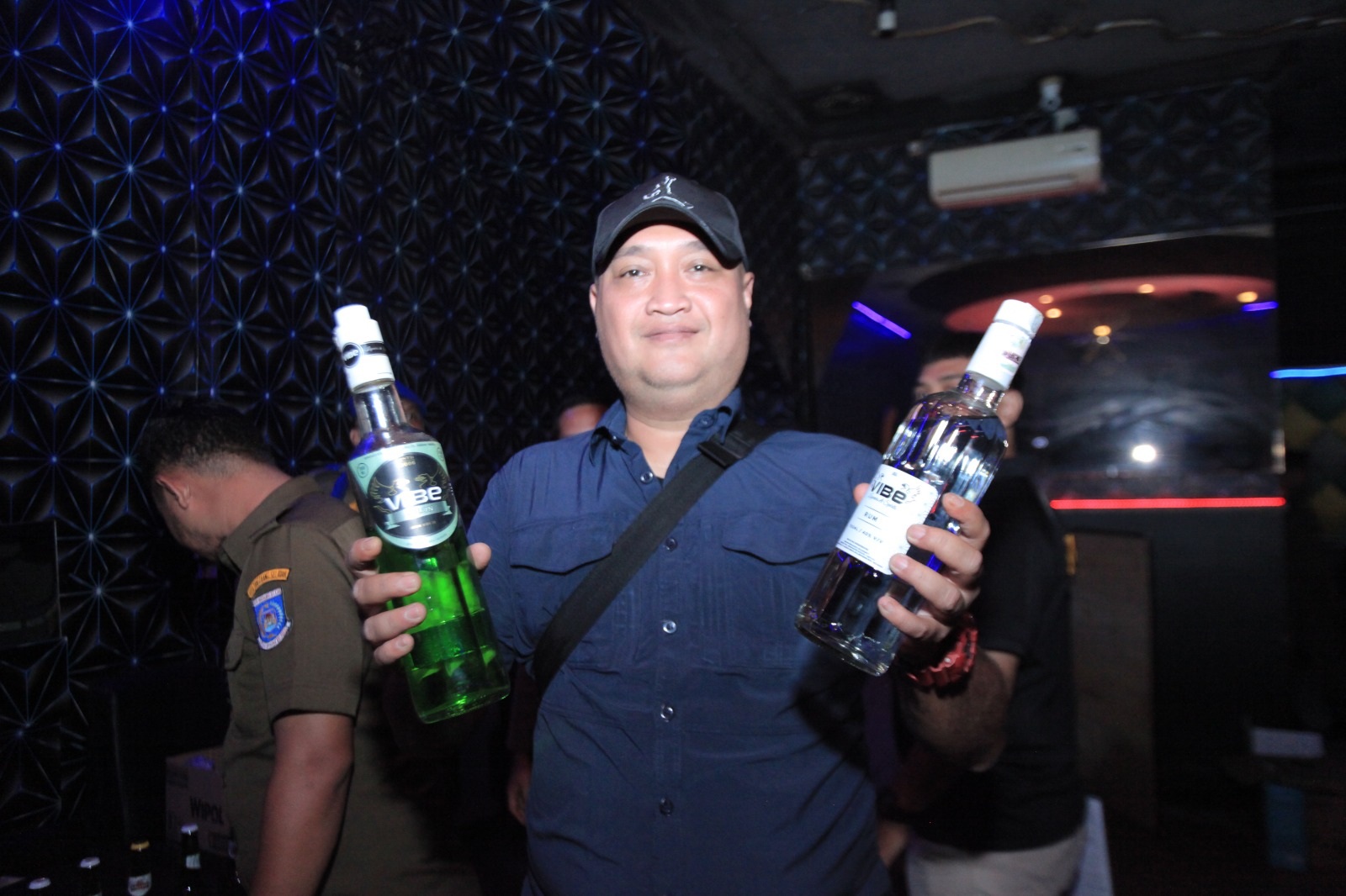 Tempat Karaoke Jadi Tempat Jual Minol 