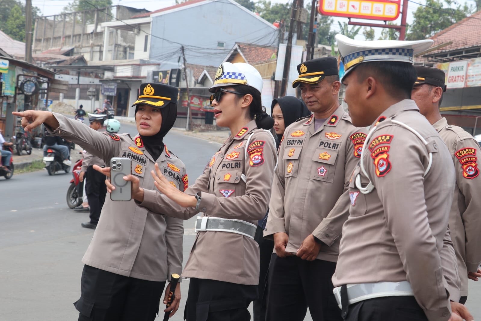 Kapolres Arninsi Cek Jalan Rawan Kecelakaan