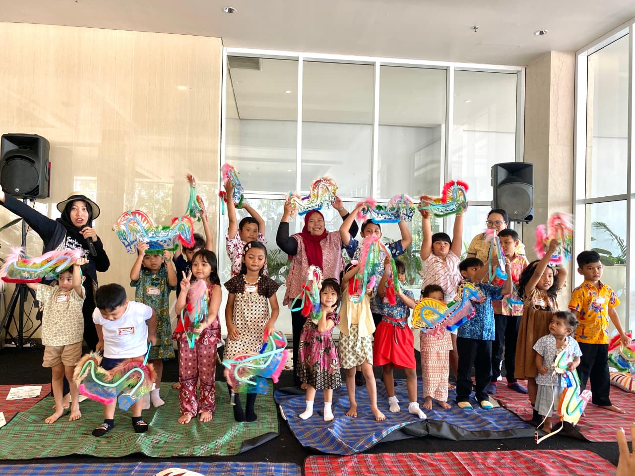 Perayaan Hari Batik, Atria Hotel Gading Serpong Hadirkan Kolaborasi Kegiatan Anak Bertajuk “Batik Funventure