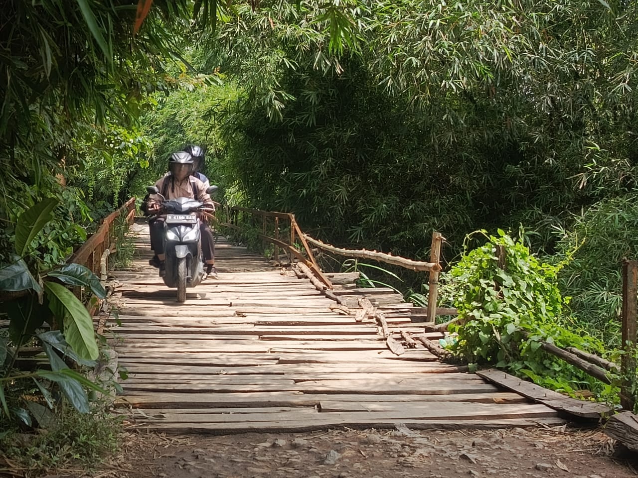 Jembatan Kidongdong Rawan Runtuh