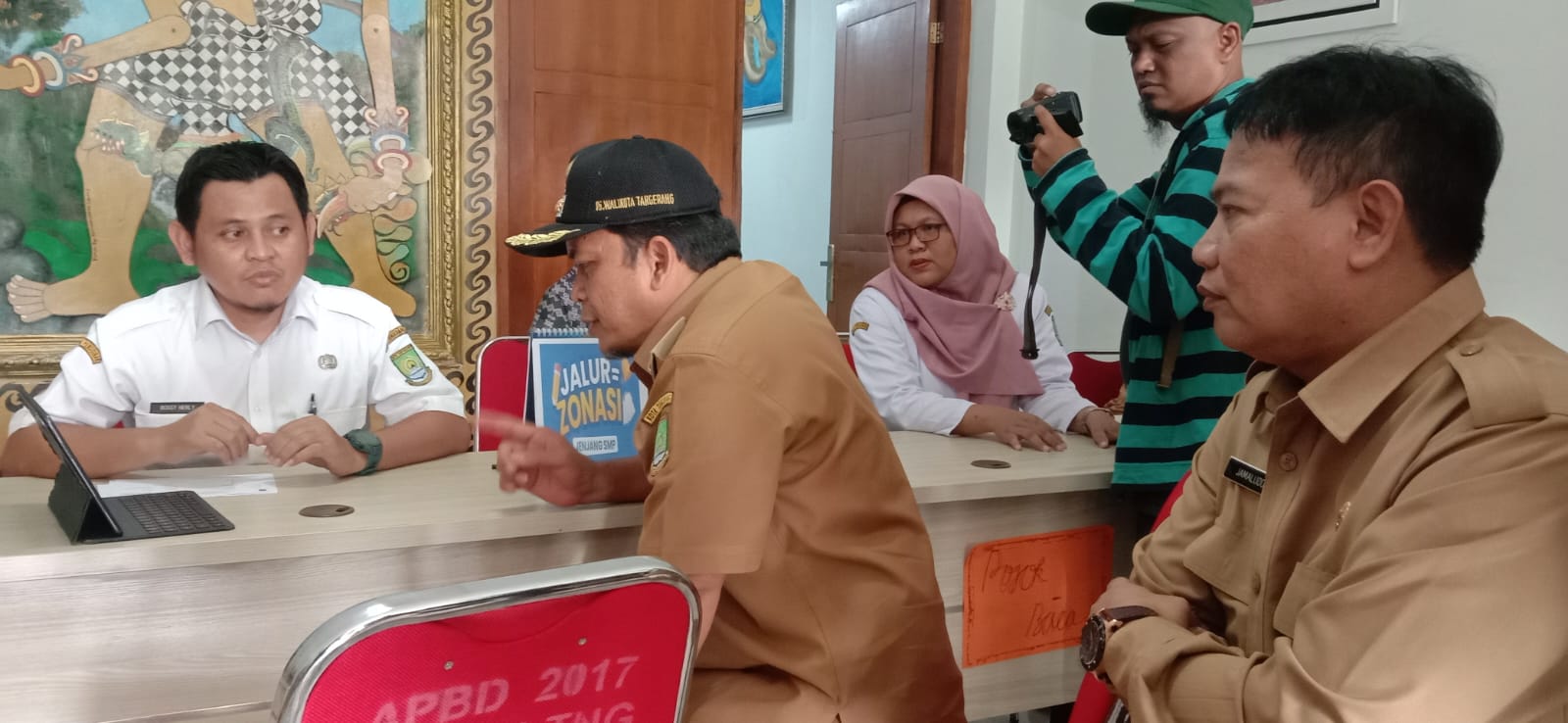 Pantau PPDB, Pj Wali Kota Tangerang Sidak SMP 6 Kota Tangerang 
