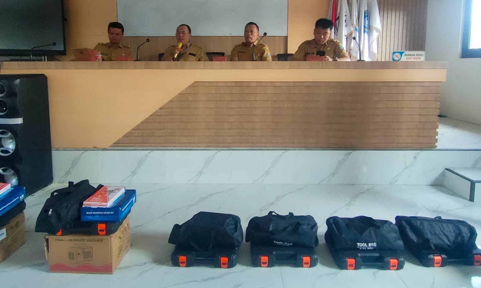 Bantuan Alat Kerja Tingkatkan Kemandirian Ekonomi