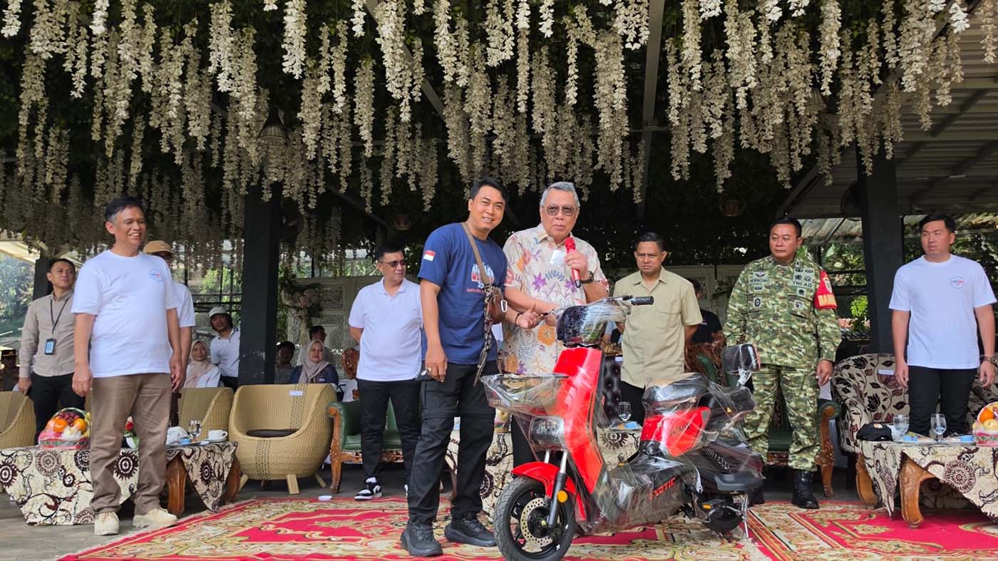 May Day Tangsel Dikemas Family Gathering