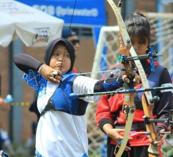 Davina Aurelia Harumkan Pakuhaji dalam Kejuaraan Panahan Nasional