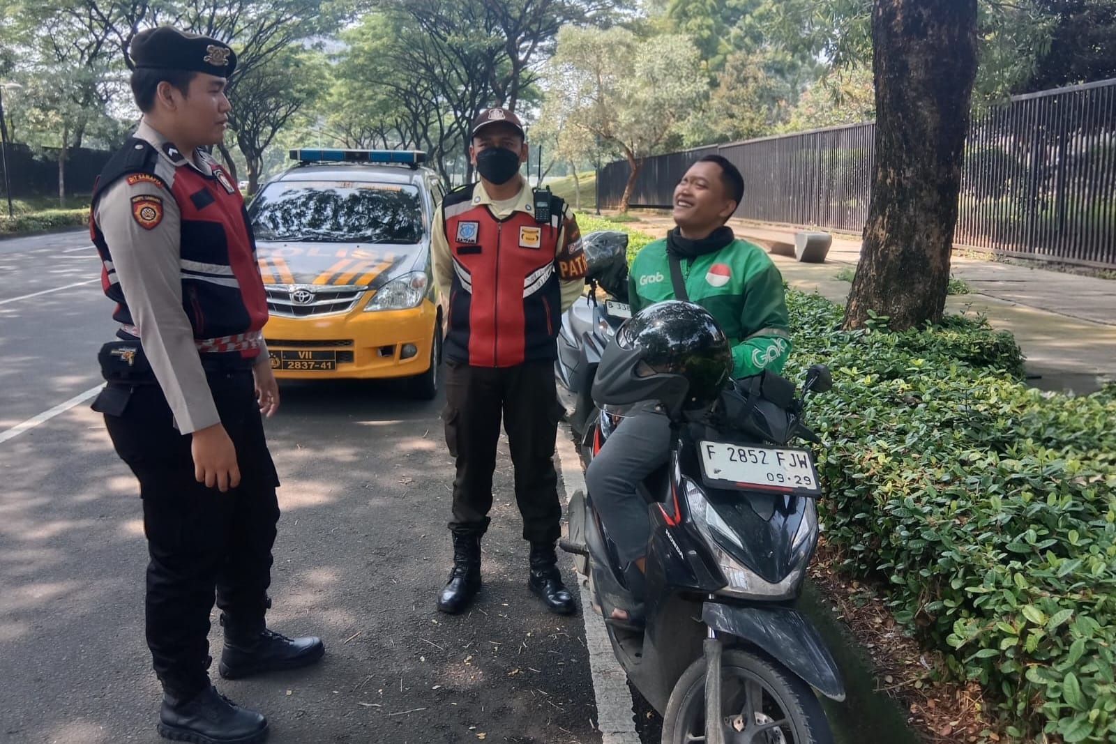 Polsek Pagedangan Gelar Patroli Dialogis