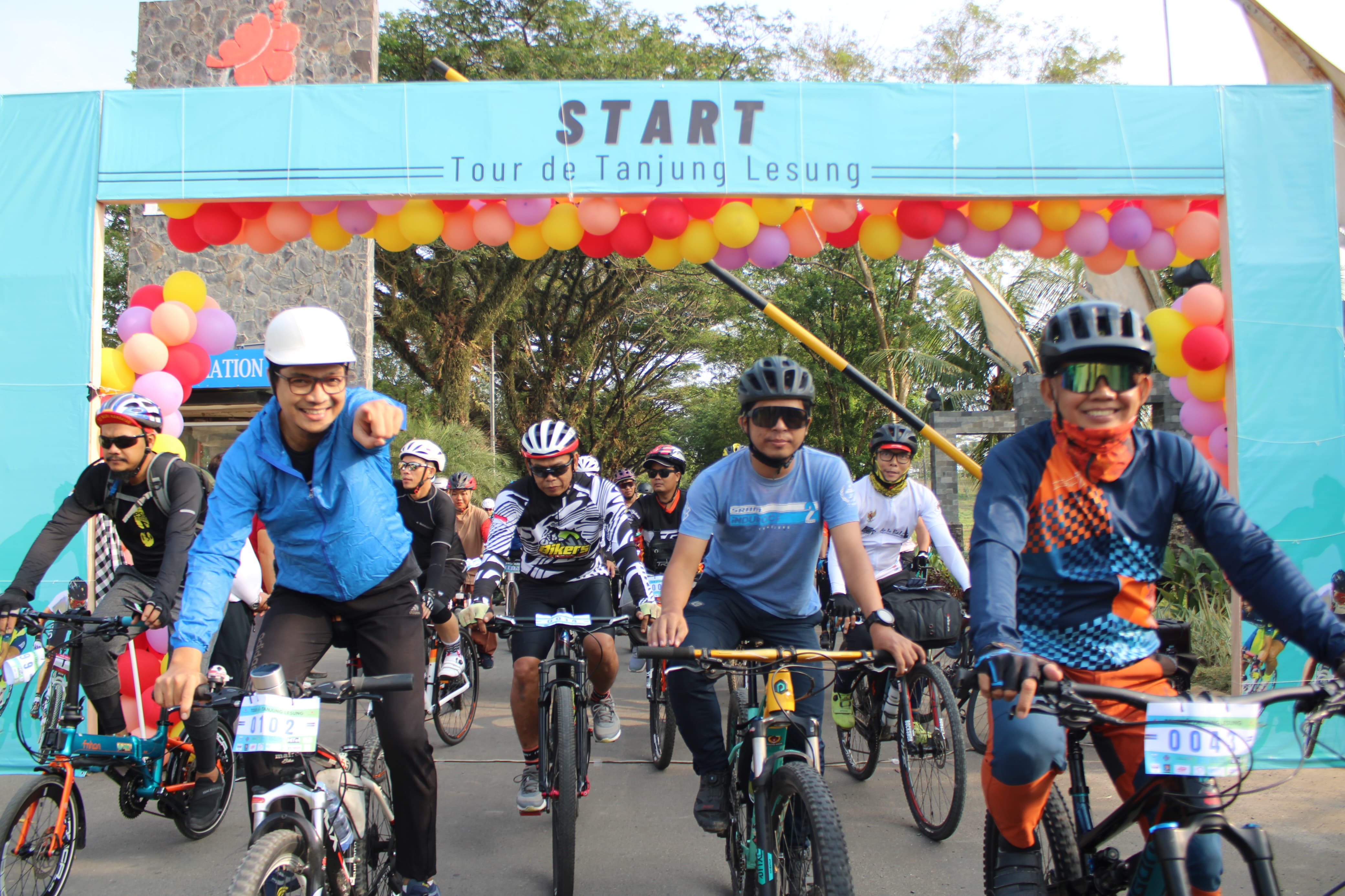 Para Pecinta Sepeda, Yuk Ikut Lomba Sepeda Sambil Nikmati Pemandangan Alam