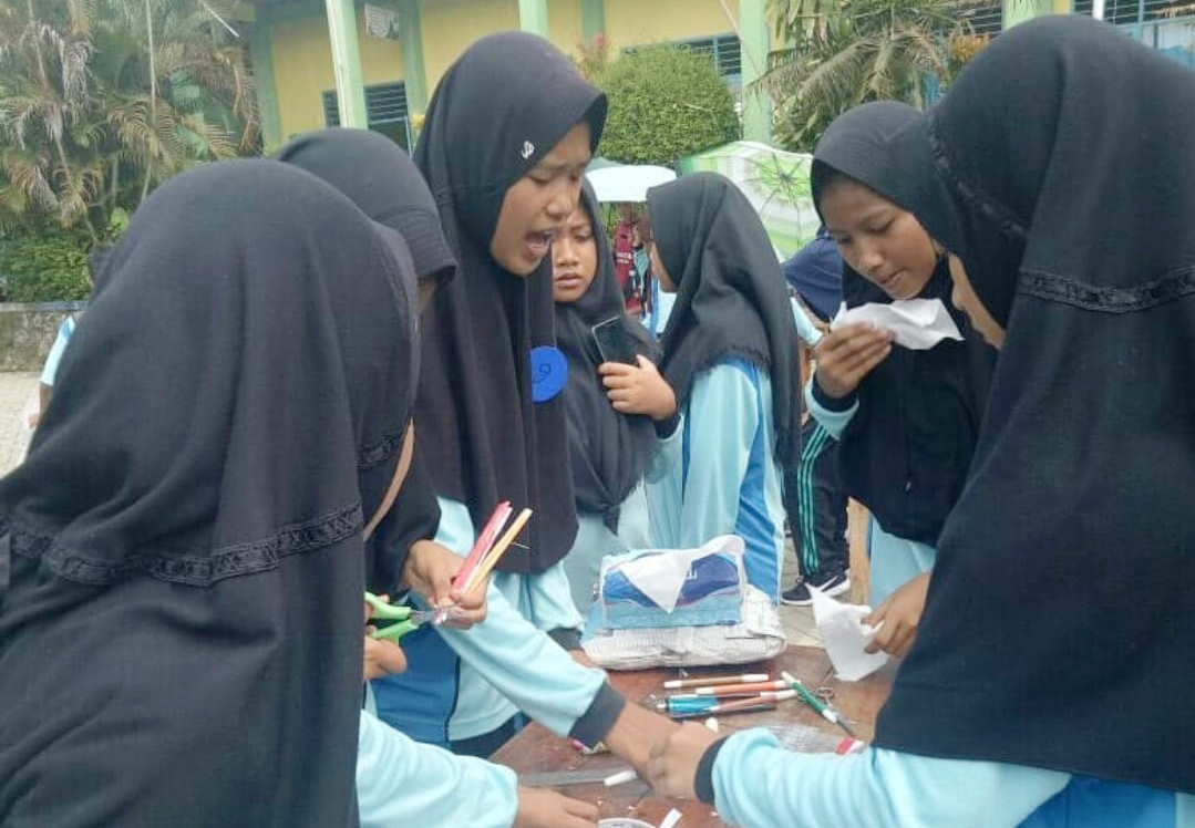 SMPN 2 Solear Gunakan Barang Bekas Untuk Praktik Belajar