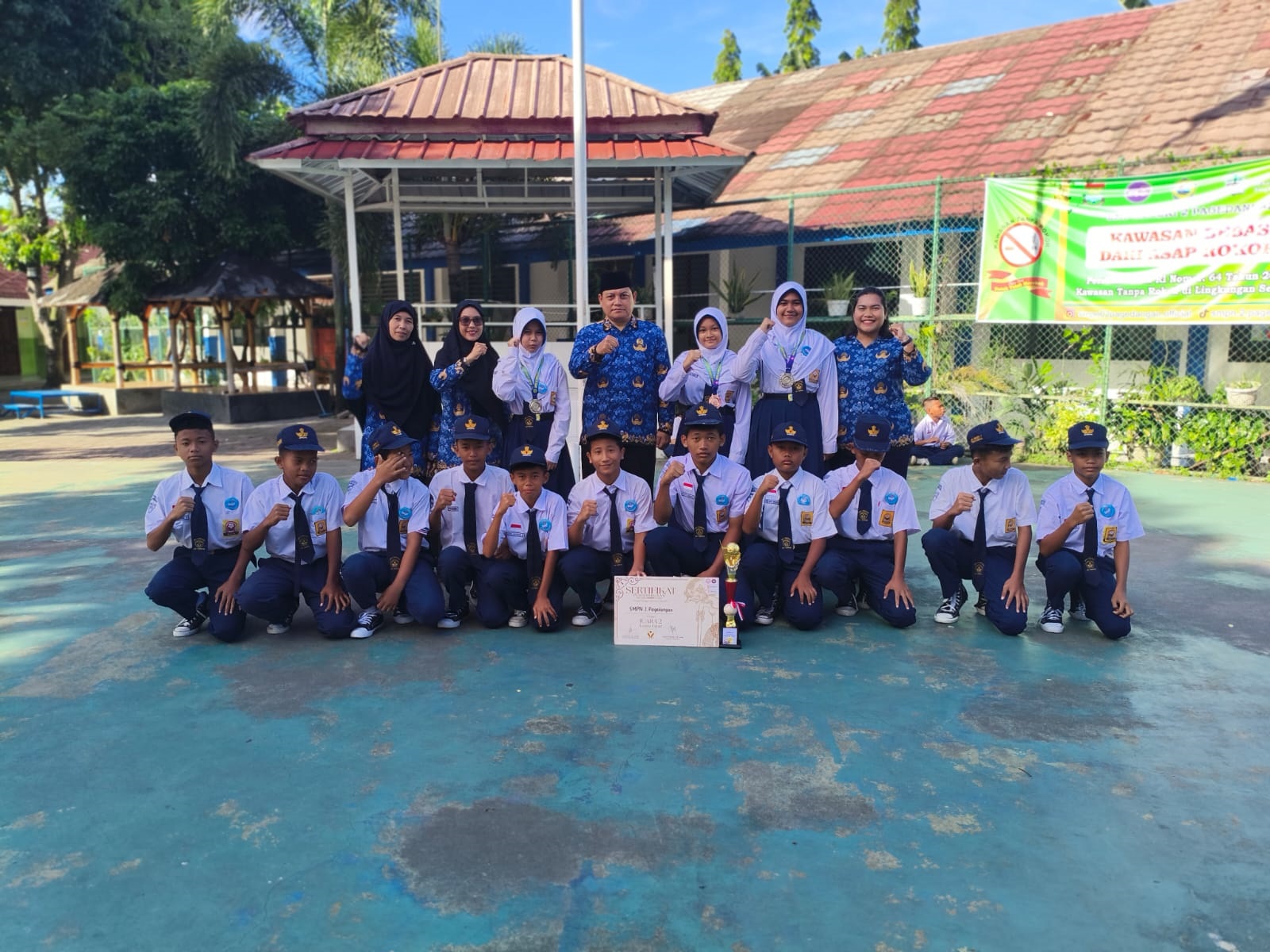 Tiga Siswa SMPN 2 Cisoka Raih Juara Porkab 2025