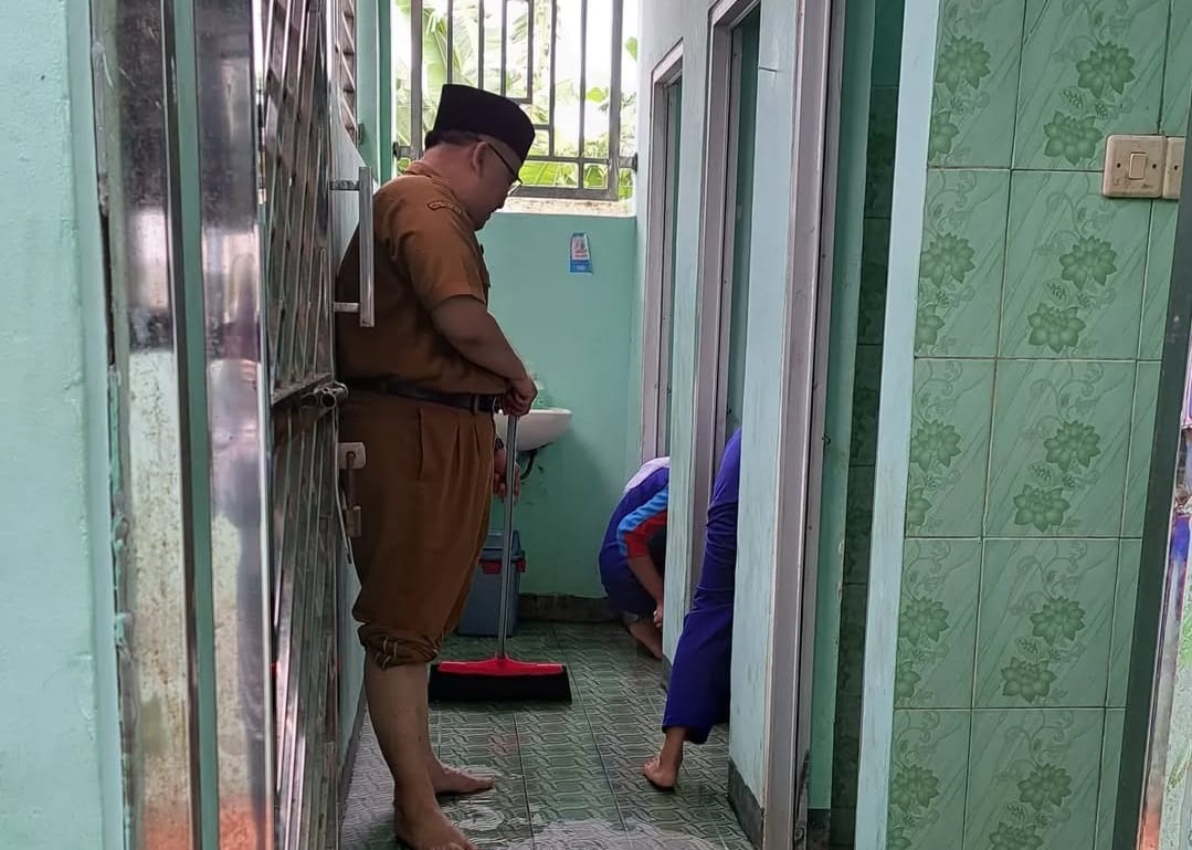 SMPN 2 Kelapa Dua: ?Kader Adiwiyata Konsisten Jaga Lingkungan
