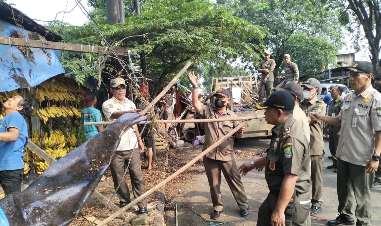 Bandel, PKL Pasar Lembang Dibongkar