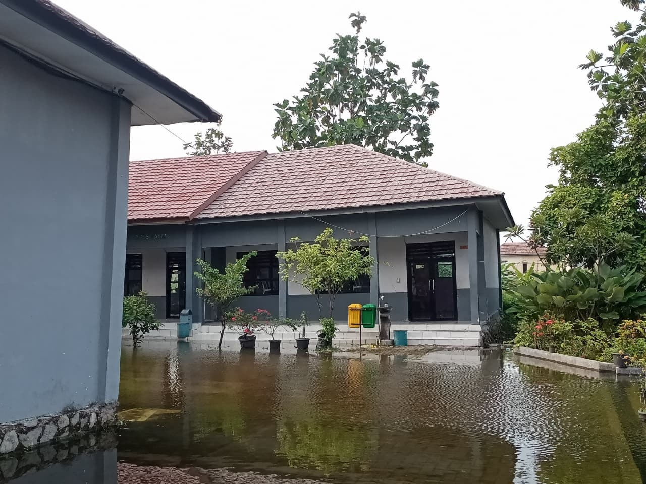 DPRD Banten Minta Pemprov Segera Relokasi SMAN 15