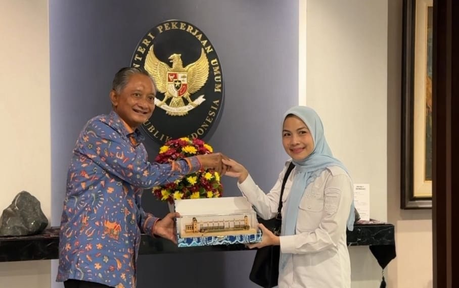 Ingin Jalan Bojonegara-Puloampel Diperlebar, Zakiyah Minta Bantuan Menteri PU