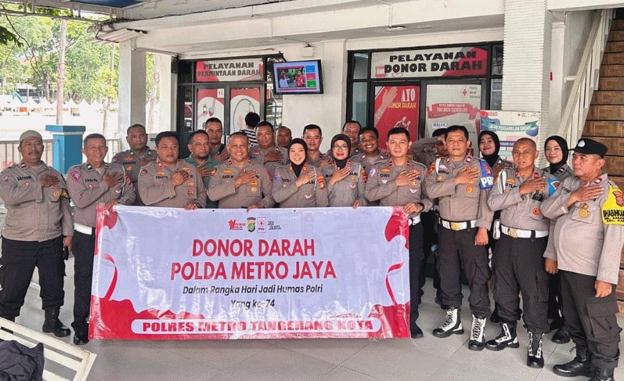 Humas Polrestro Kota Rayakan HUT ke-74 dengan Donor Darah