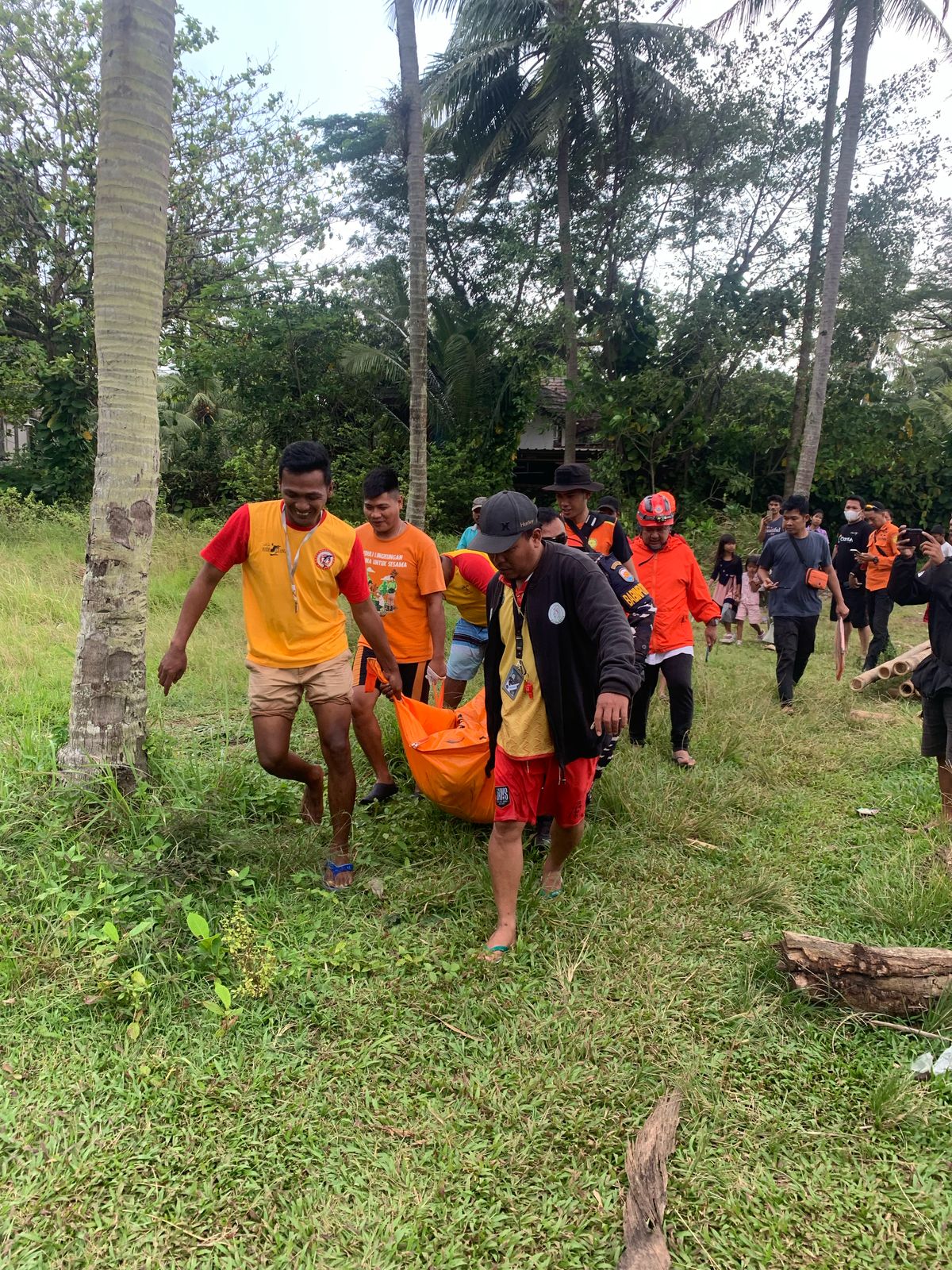 Wisatawan Asal Bogor Ditemukan Tewas Digulung Ombak