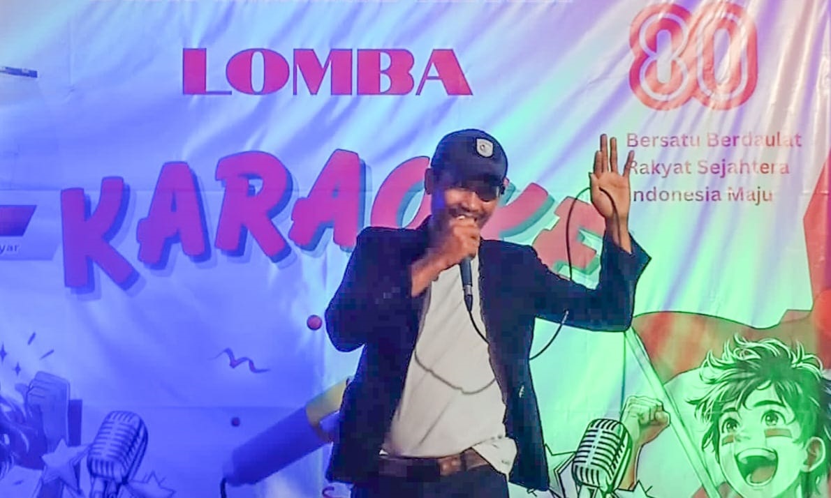 Pemdes Karang Anyar Gelar Lomba Karaoke