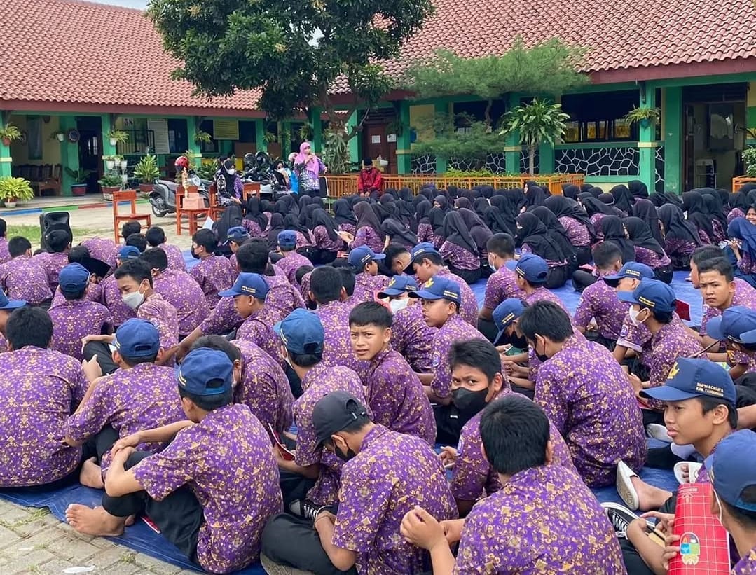 SMPN 4 Cikupa Larang Siswa Lakukan Cyber Bullying