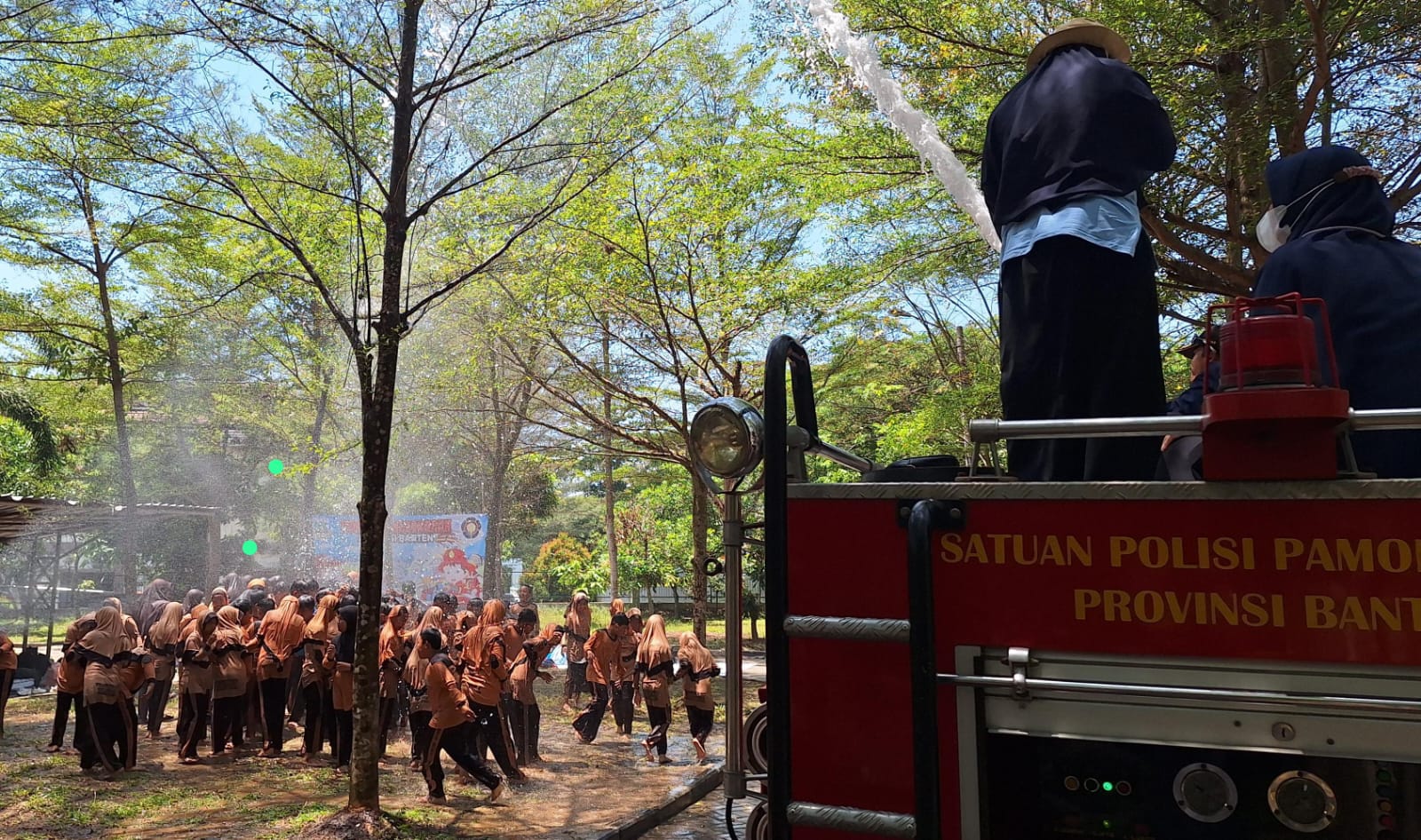  Satpol PP Edukasi Penanganan Kebakaran pada Anak-anak 