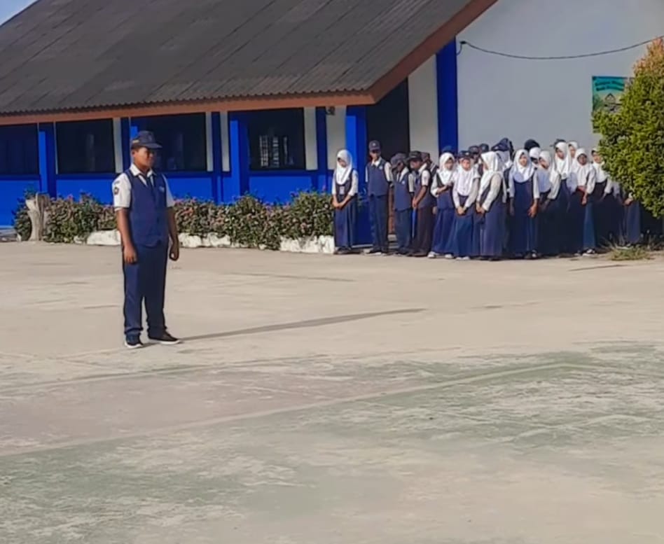 Siswa  SMPN 1 Sukadiri Berikrar jadi Generasi Disiplin