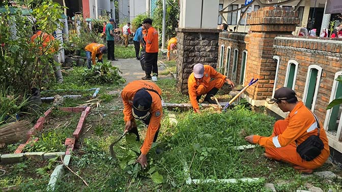 Pamulang Gerakan Sedekah Bumi Bersih
