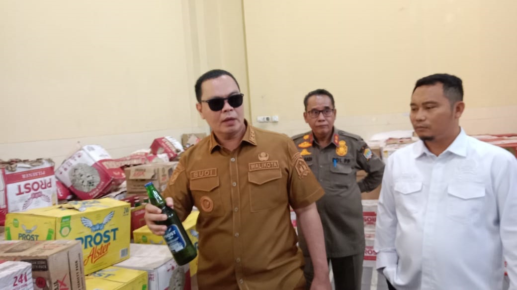 15 Ribu Botol Miras Disita dari Rumah di Taktakan, Pemkot Akan Perketat Peredaran Miras