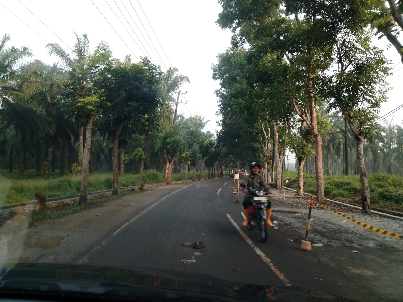 Perbaikan Jalan Nasional Lambat