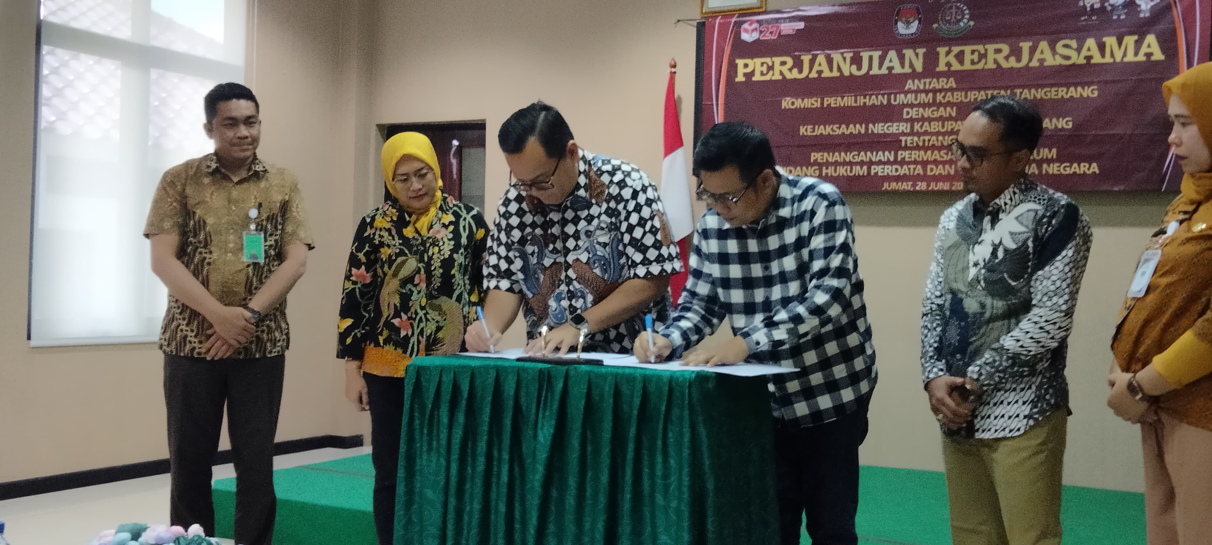 Mitigasi Bidang Hukum, KPU Tanda Tangani MoU dengan Kejari Kabupaten Tangerang